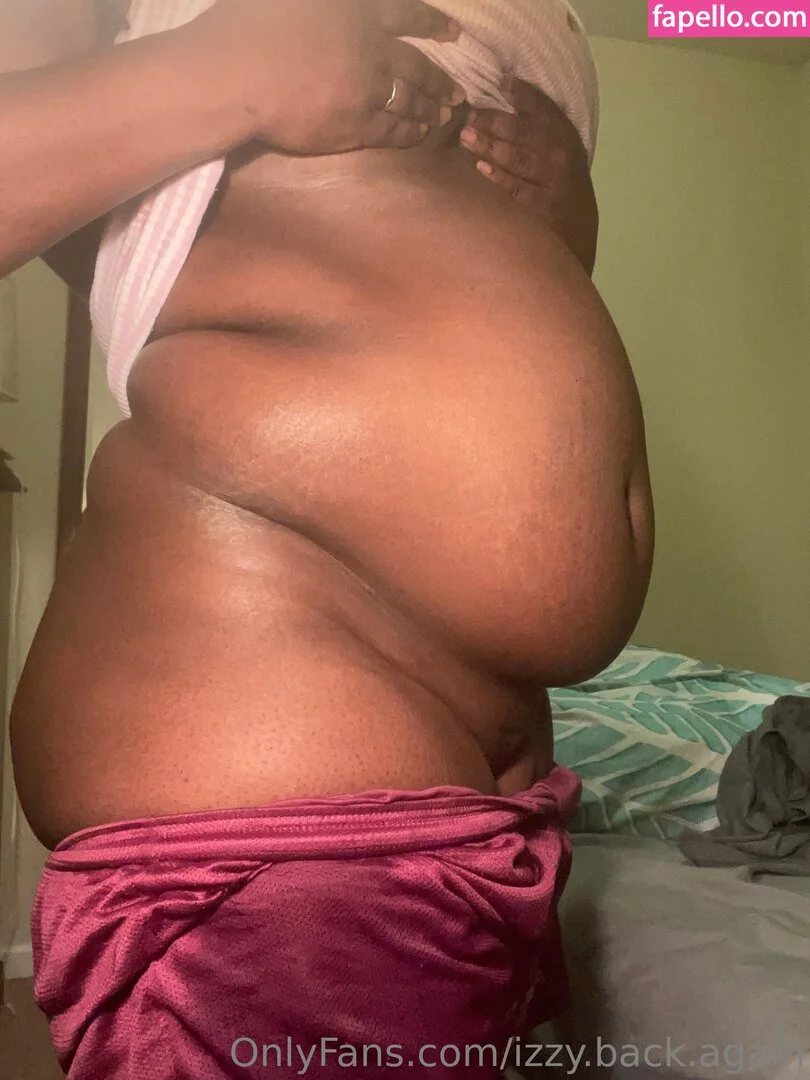 izzyeats Onlyfans Photo Gallery 