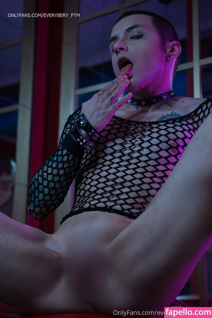 everybery_ftm_vip Onlyfans Photo Gallery 