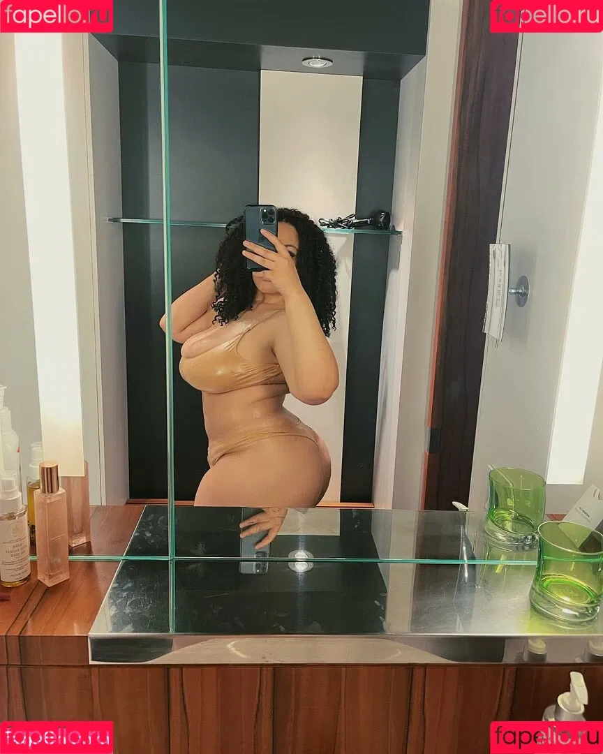 Tanya Mayenge Onlyfans Photo Gallery 