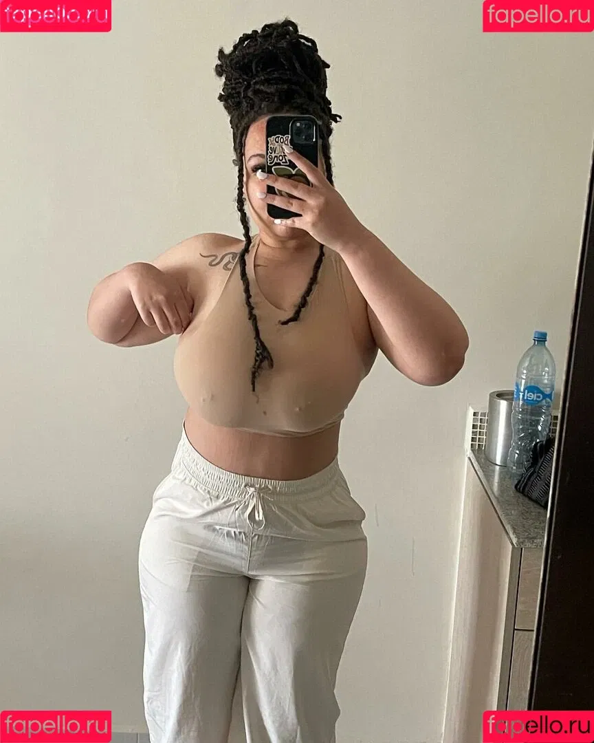 Tanya Mayenge Onlyfans Photo Gallery 