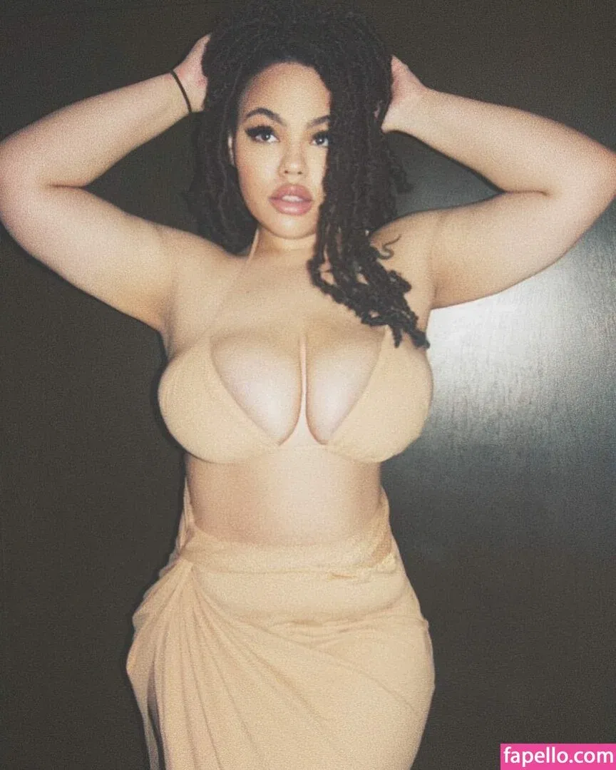 Tanya Mayenge Onlyfans Photo Gallery 