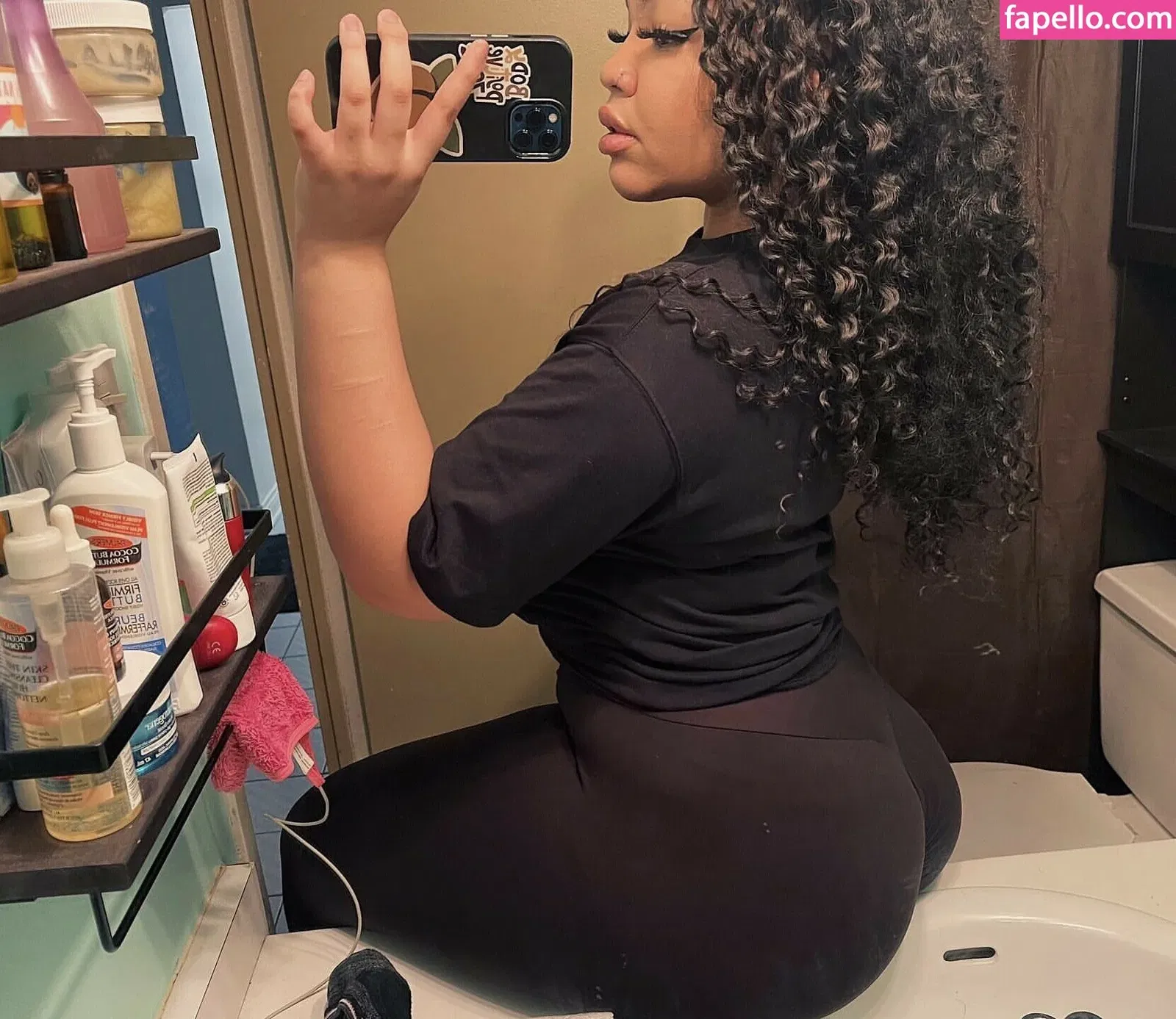 Tanya Mayenge Onlyfans Photo Gallery 