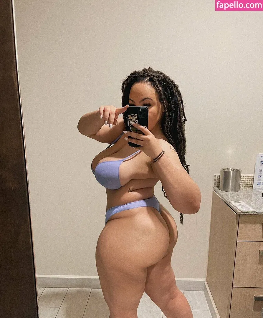 Tanya Mayenge Onlyfans Photo Gallery 