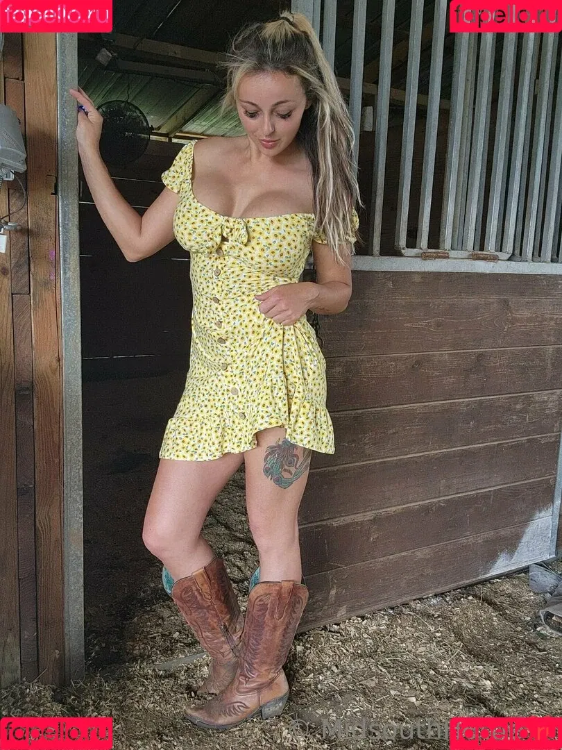 midsouthhottie Onlyfans Photo Gallery 