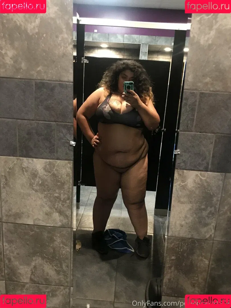 poundcake1908 Onlyfans Photo Gallery 
