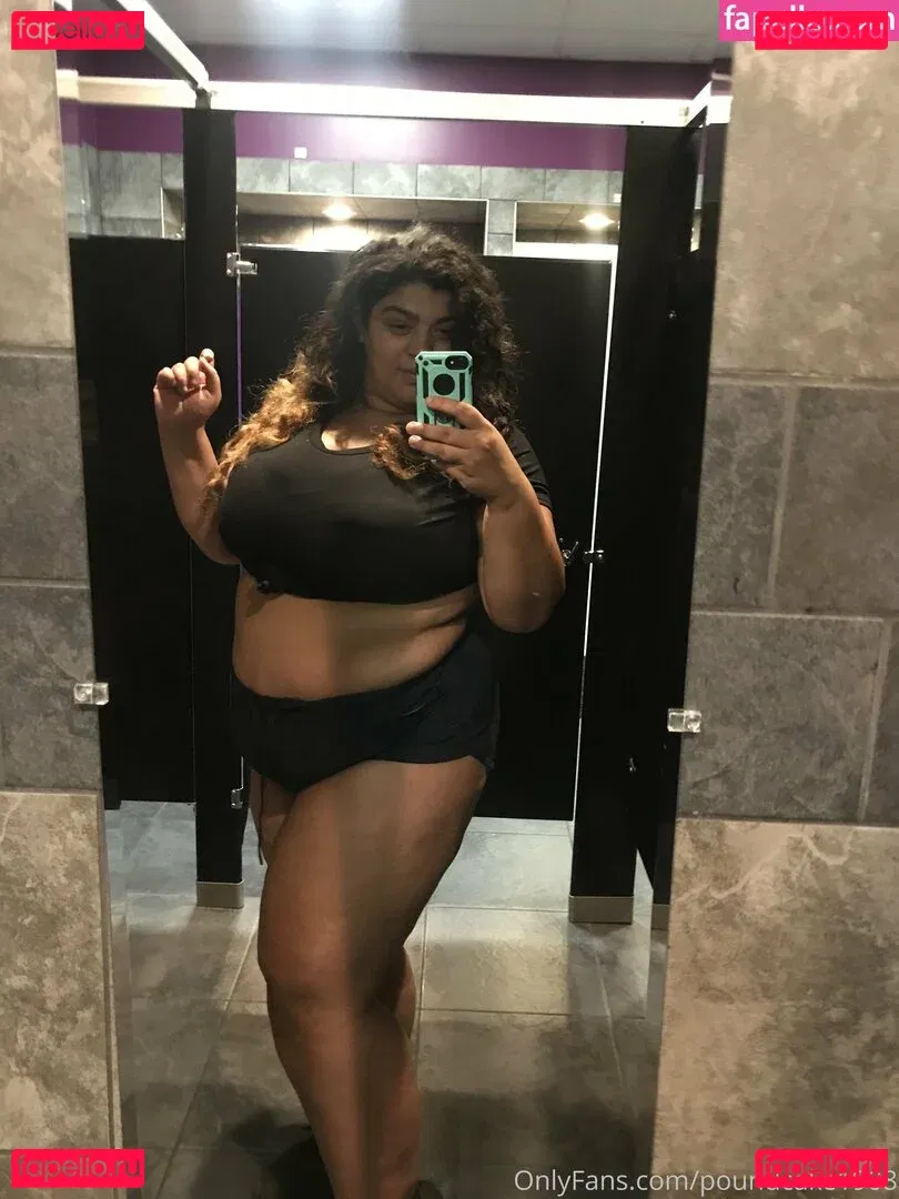 poundcake1908 Onlyfans Photo Gallery 