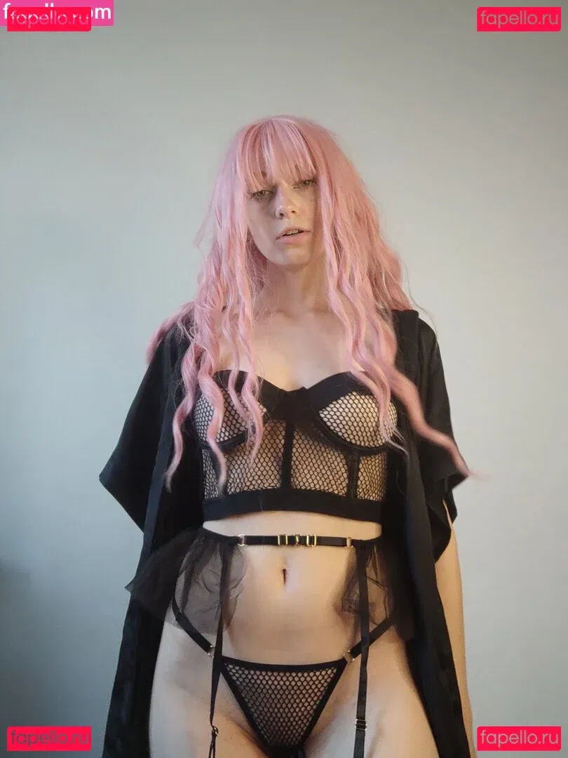 ru_babe Onlyfans Photo Gallery 