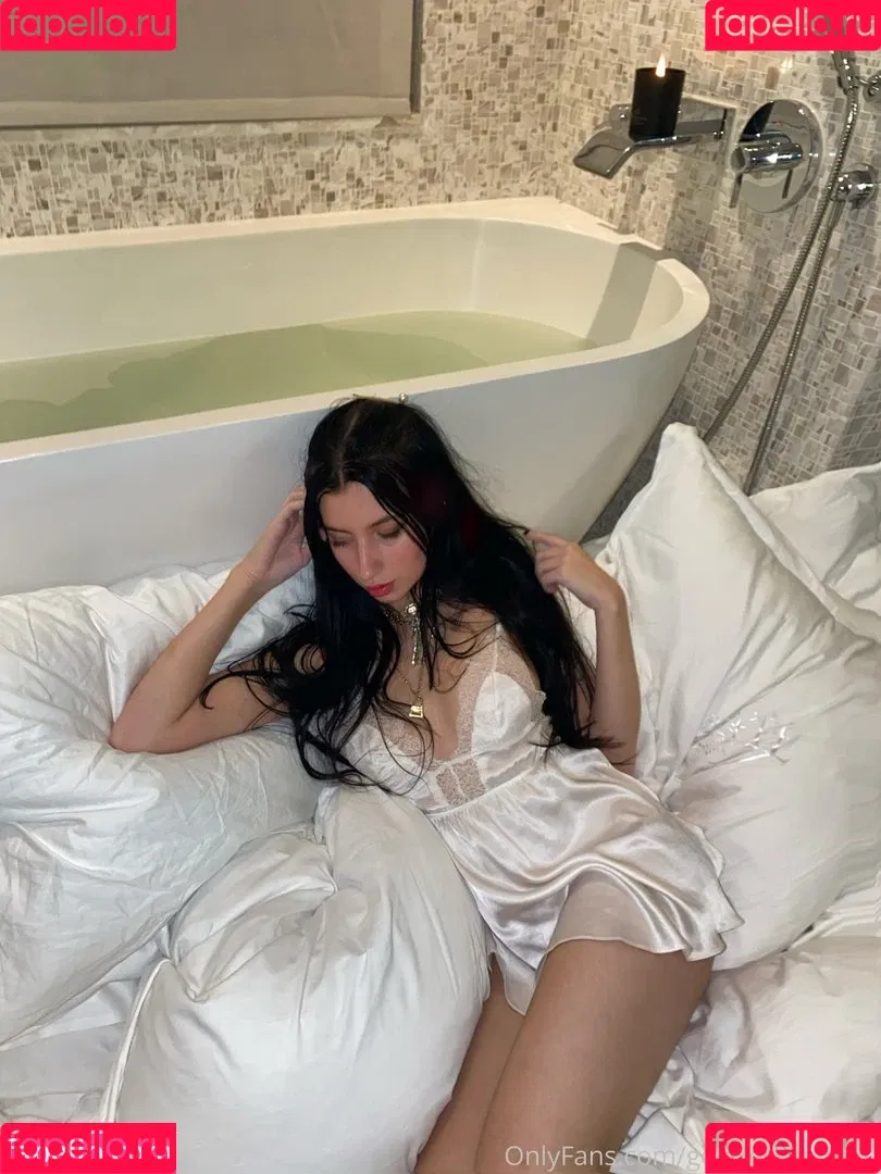 goddesskaylaxo Onlyfans Photo Gallery 