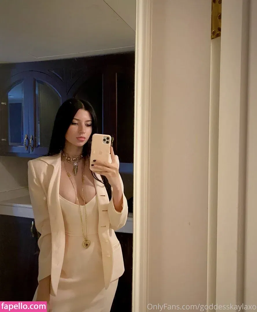 goddesskaylaxo Onlyfans Photo Gallery 
