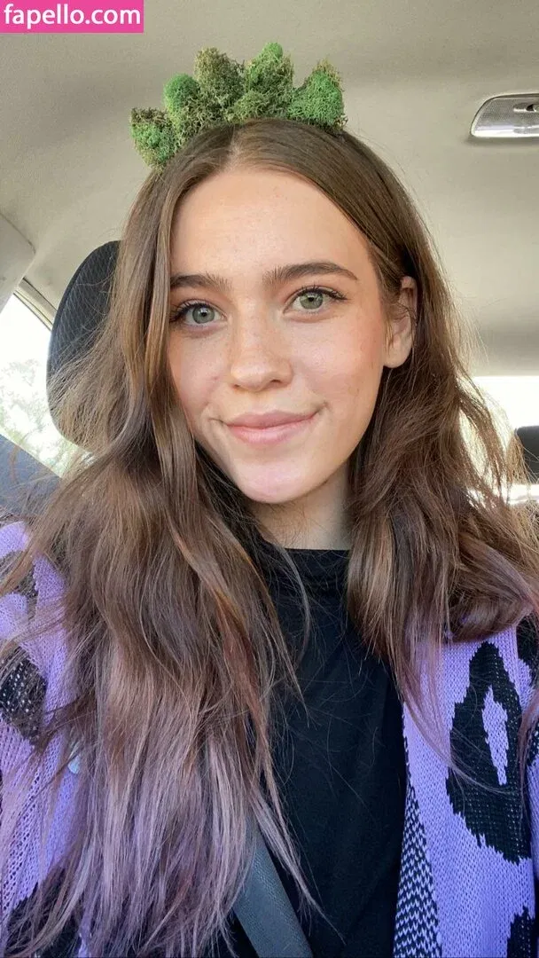 Baby Lily Onlyfans Photo Gallery 