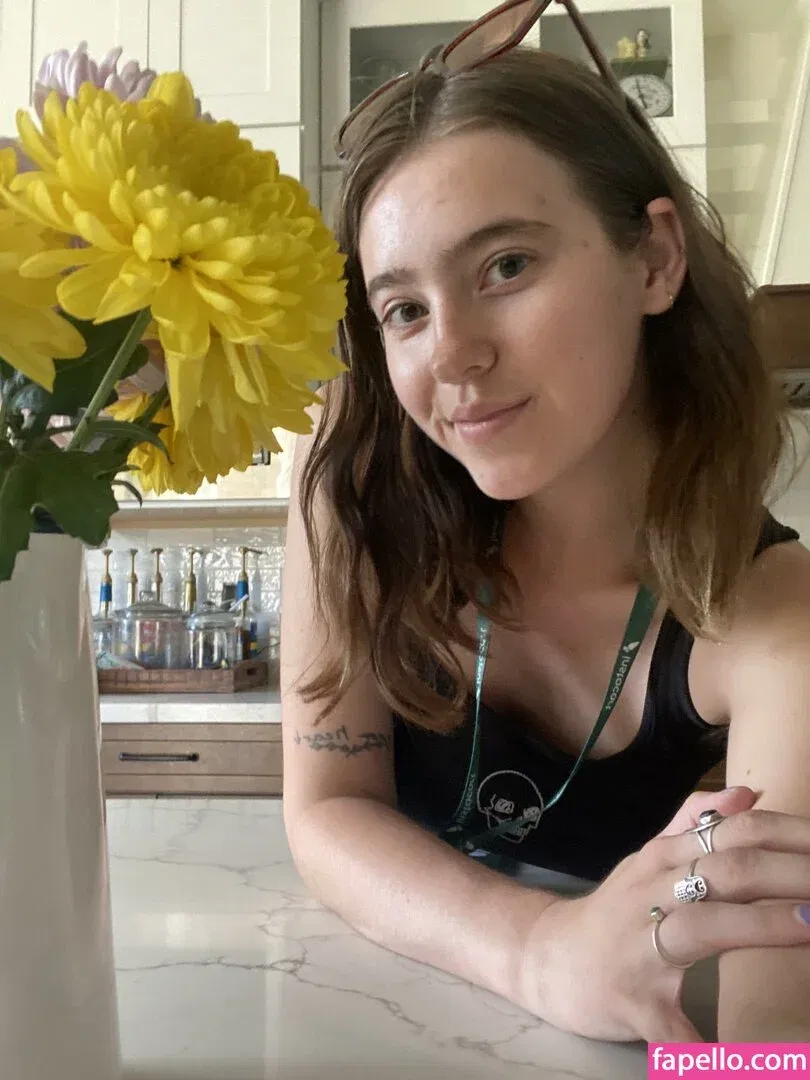 Baby Lily Onlyfans Photo Gallery 