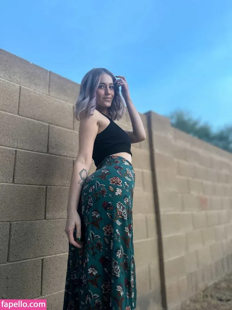 Baby Lily Onlyfans Photo Gallery 