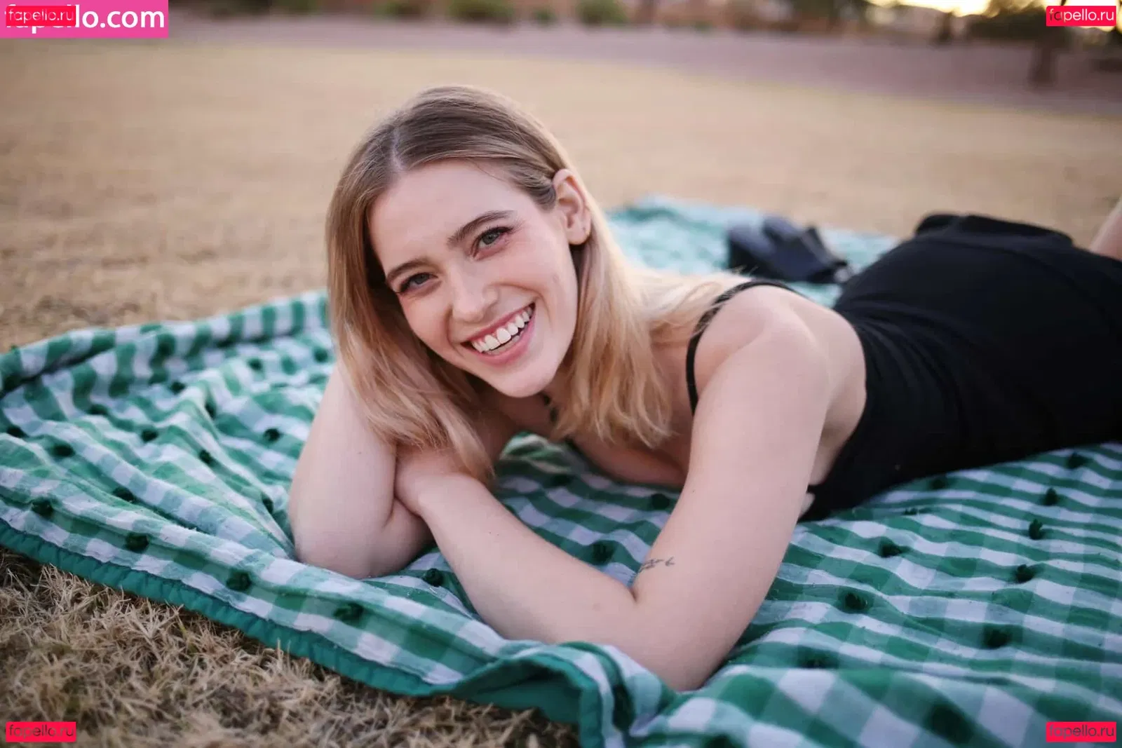 Baby Lily Onlyfans Photo Gallery 