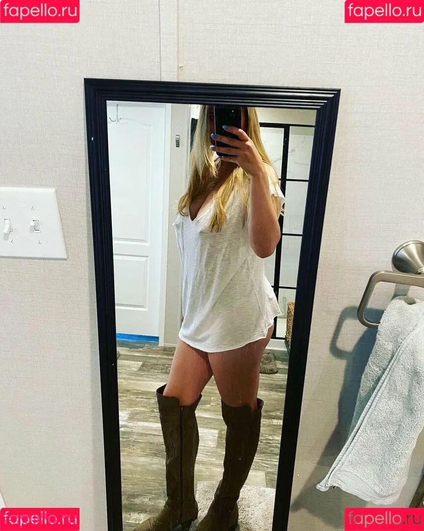 Eevalee Onlyfans Photo Gallery 