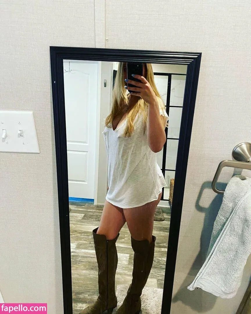 Eevalee Onlyfans Photo Gallery 