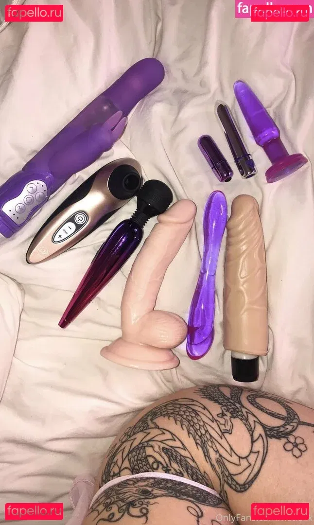 Hottlokk Onlyfans Photo Gallery 