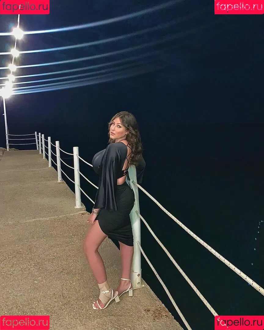 Jolanda Tummolillo Onlyfans Photo Gallery 