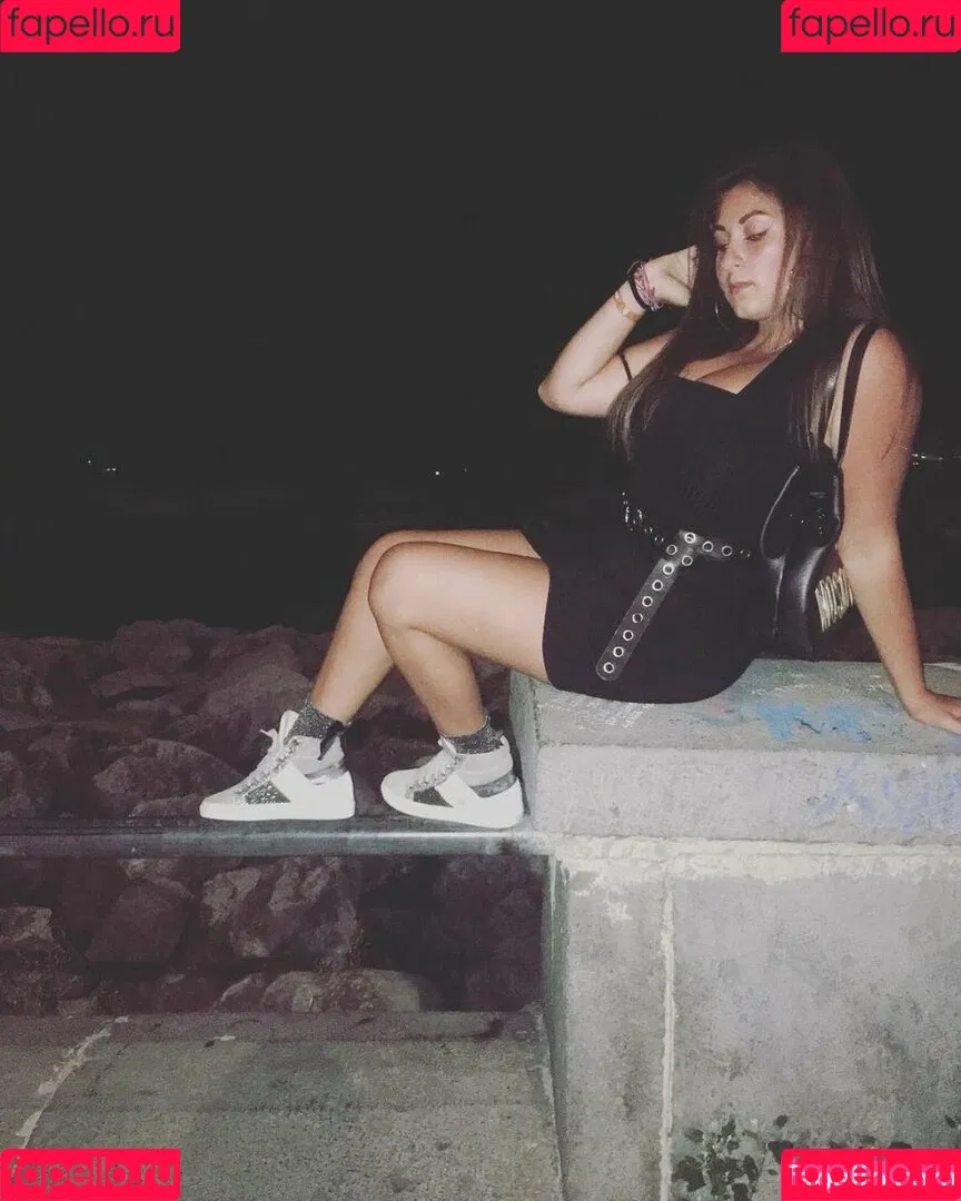 Jolanda Tummolillo Onlyfans Photo Gallery 