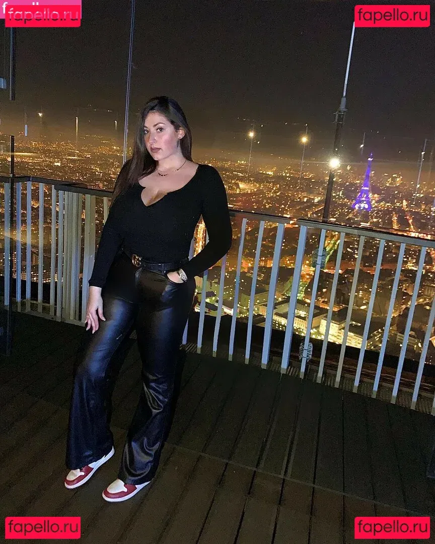 Jolanda Tummolillo Onlyfans Photo Gallery 