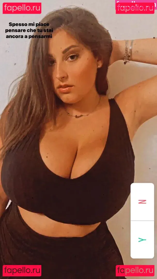 Jolanda Tummolillo Onlyfans Photo Gallery 