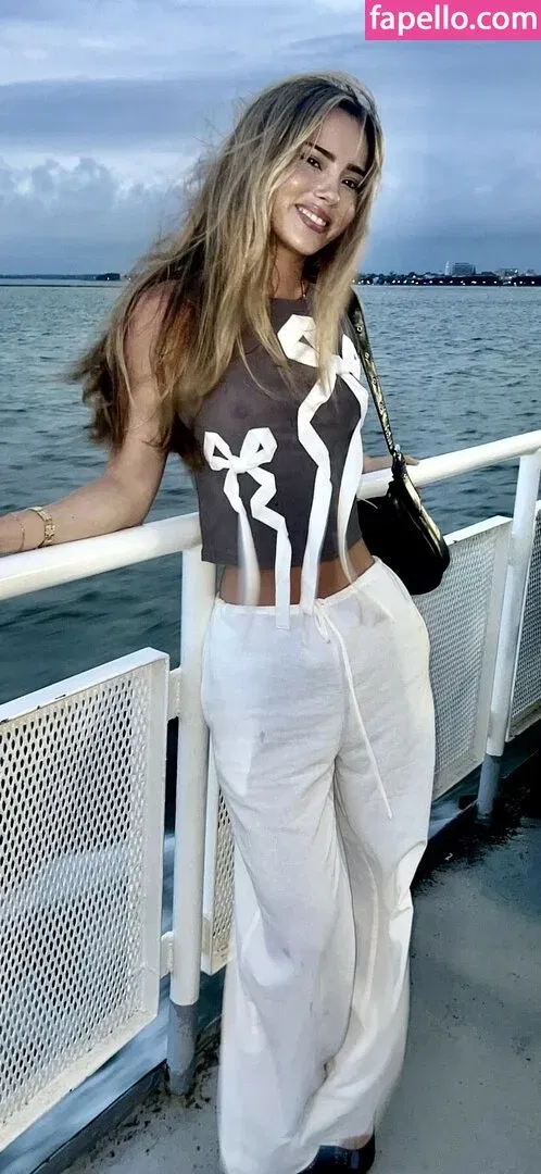 Julia Ernst Onlyfans Photo Gallery 