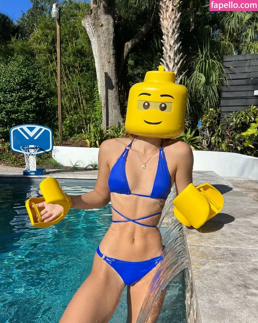 Julia Ernst Onlyfans Photo Gallery 