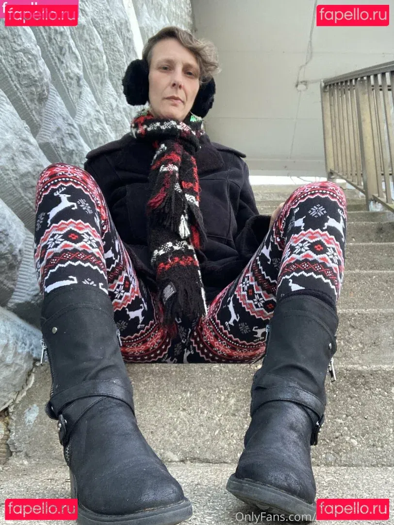 titillatingtease Onlyfans Photo Gallery 