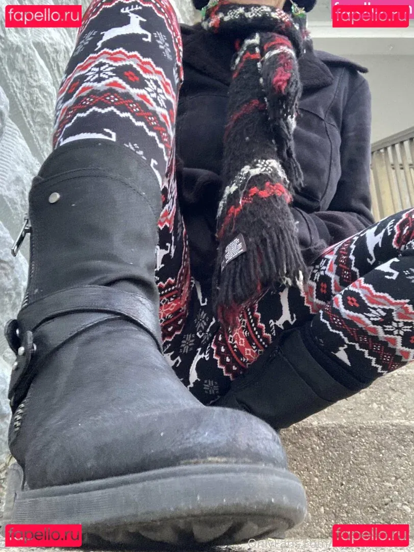 titillatingtease Onlyfans Photo Gallery 