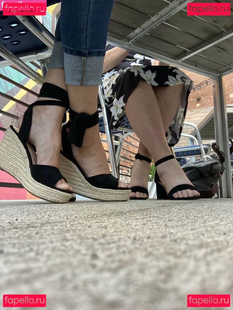 titillatingtease Onlyfans Photo Gallery 