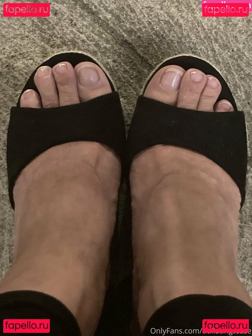 titillatingtease Onlyfans Photo Gallery 