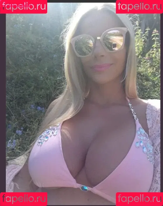 Francesca Cipriani Onlyfans Photo Gallery 