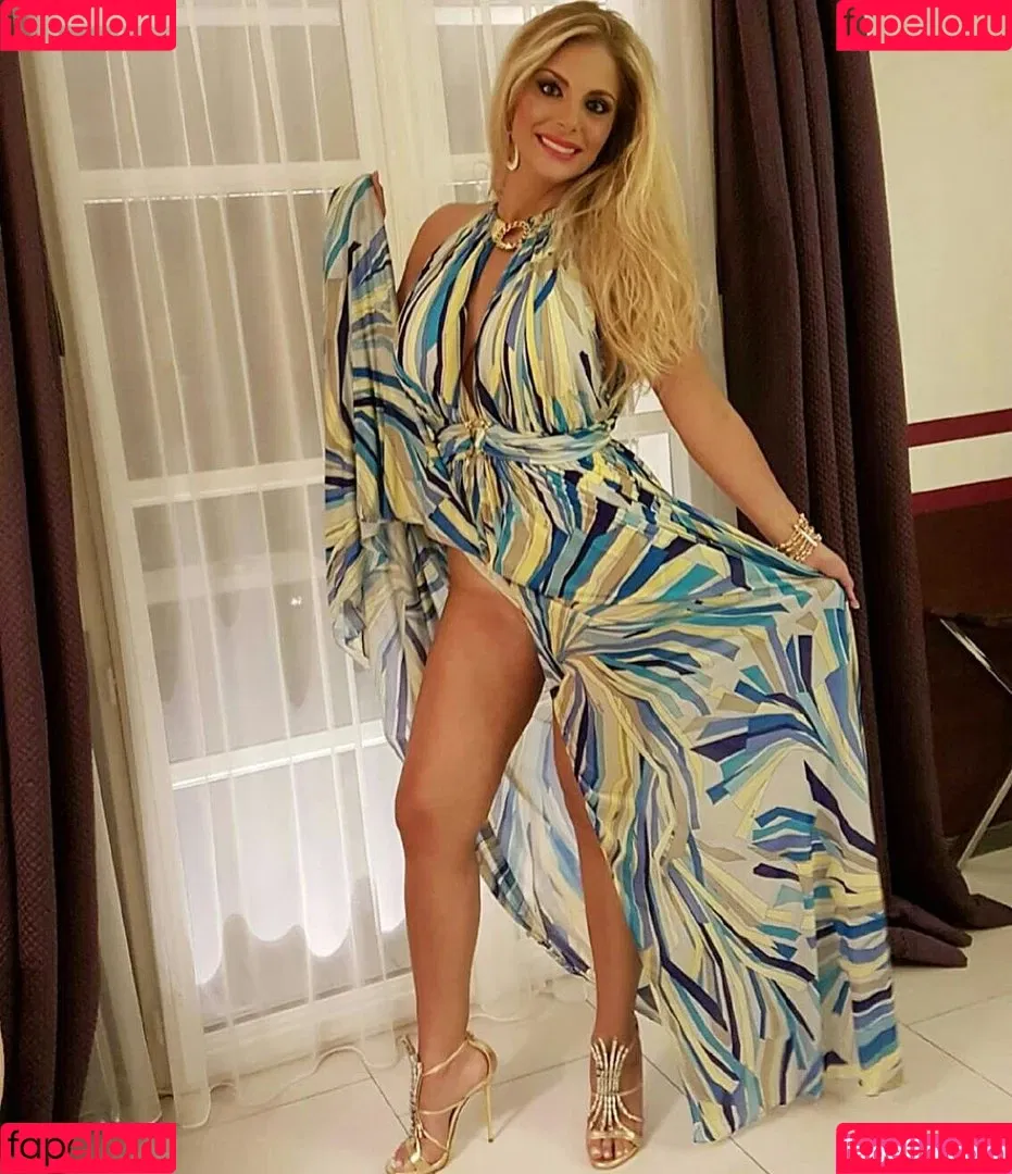 Francesca Cipriani Onlyfans Photo Gallery 