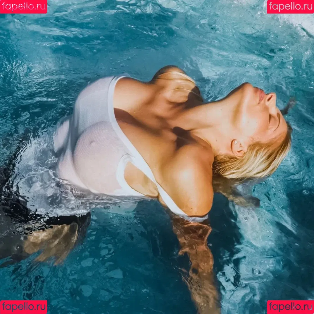 Francesca Cipriani Onlyfans Photo Gallery 