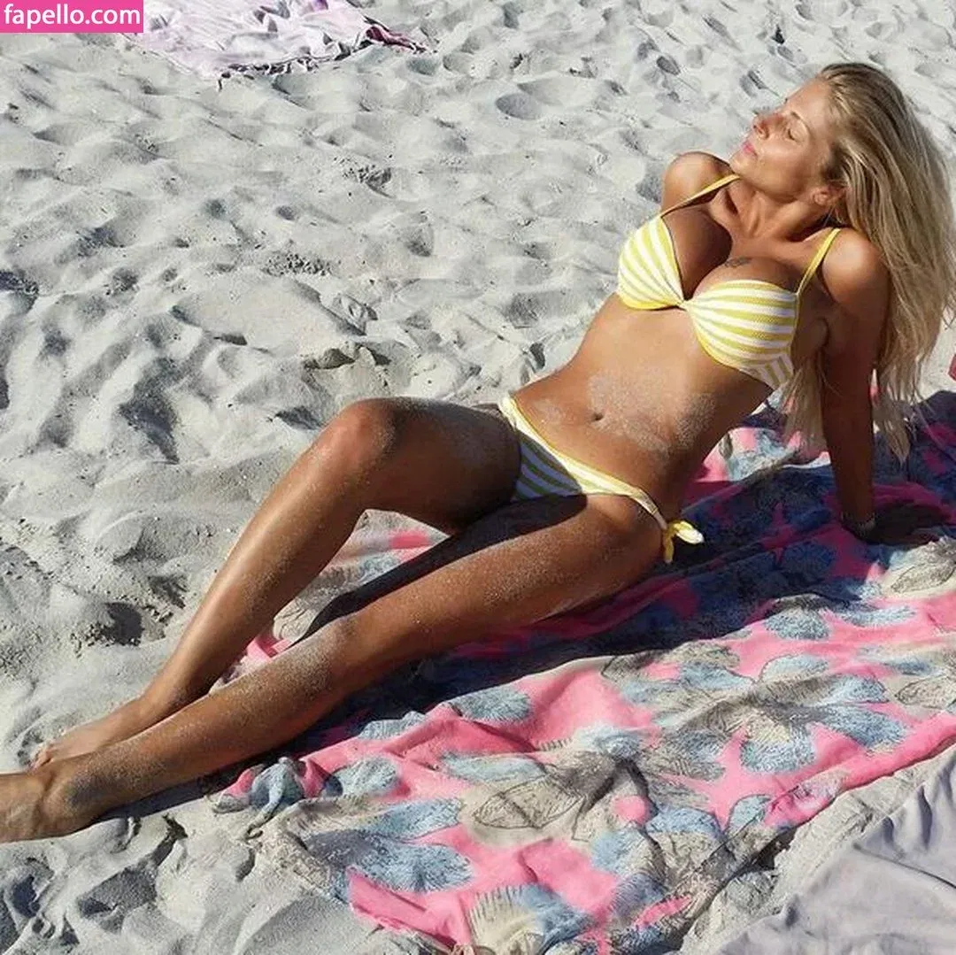 Francesca Cipriani Onlyfans Photo Gallery 