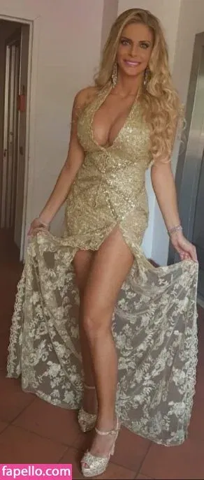 Francesca Cipriani Onlyfans Photo Gallery 