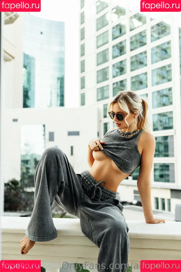 anaknoxx Onlyfans Photo Gallery 