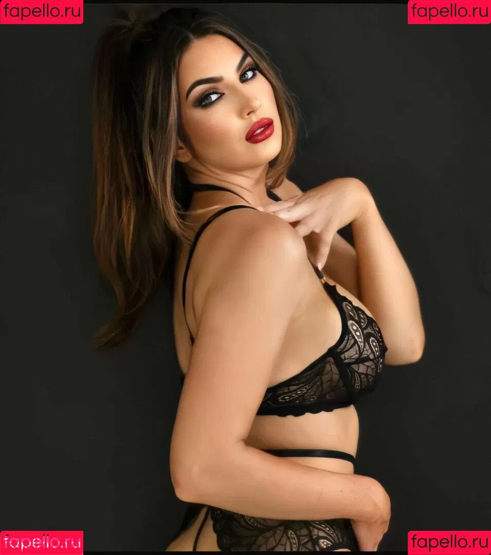 Cassie Lee Onlyfans Photo Gallery 
