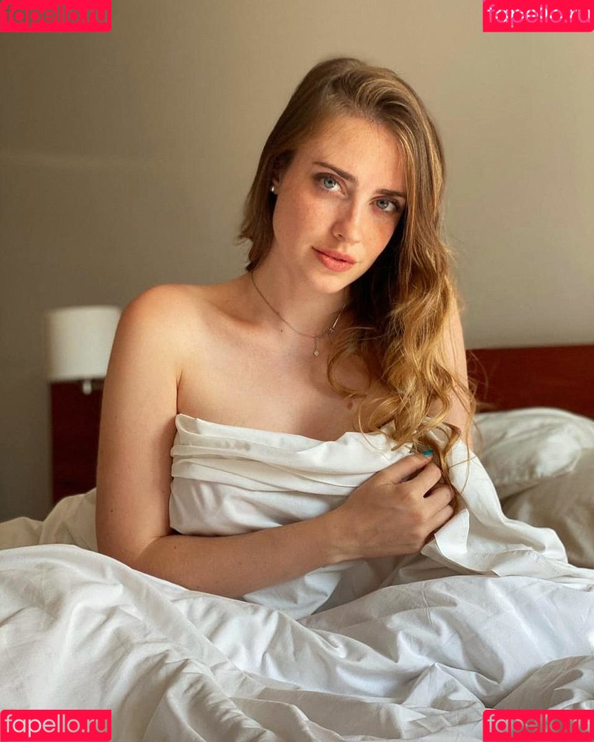 Mashenka Onlyfans Photo Gallery 