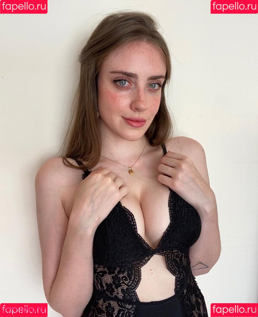 Mashenka Onlyfans Photo Gallery 