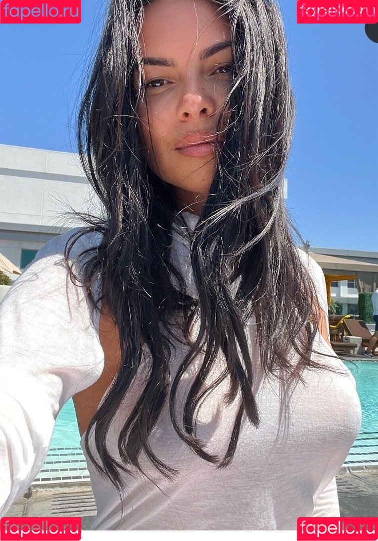 Apostoleanu Onlyfans Photo Gallery 