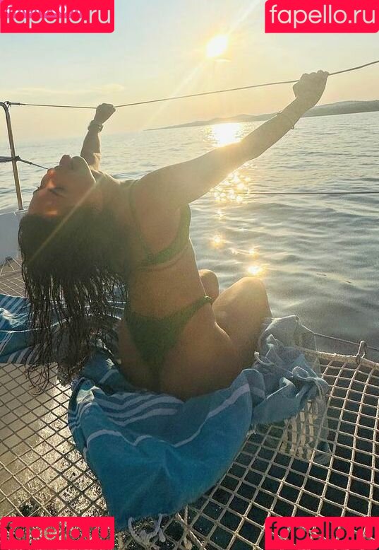 Apostoleanu Onlyfans Photo Gallery 