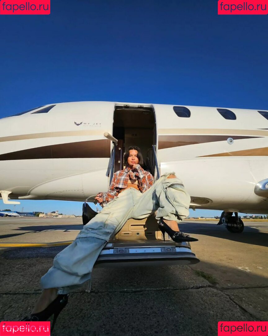 Apostoleanu Onlyfans Photo Gallery 