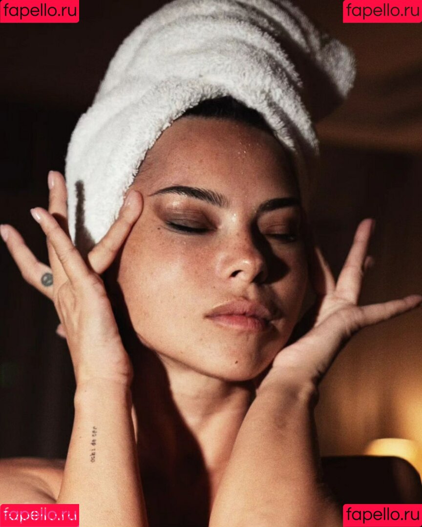 Apostoleanu Onlyfans Photo Gallery 