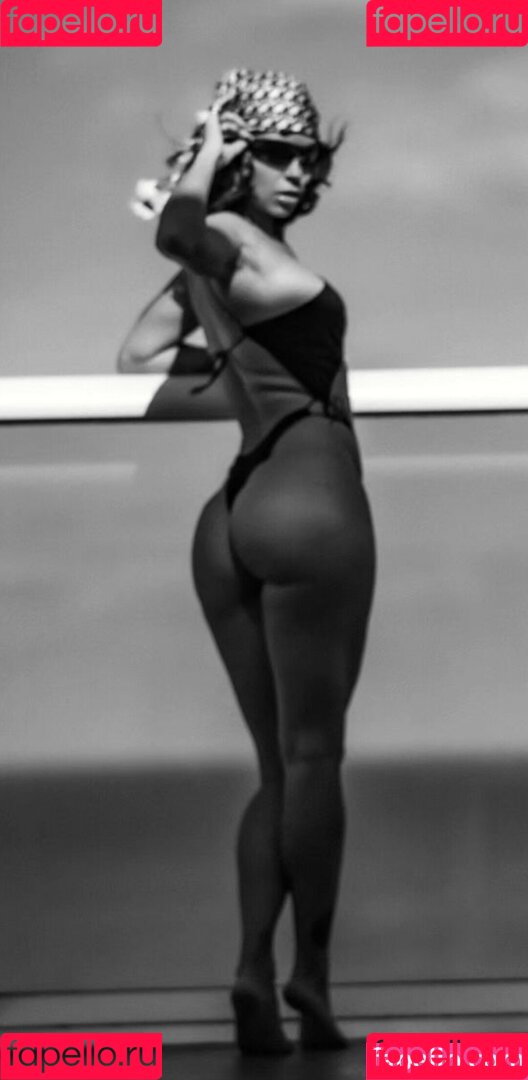 Apostoleanu Onlyfans Photo Gallery 