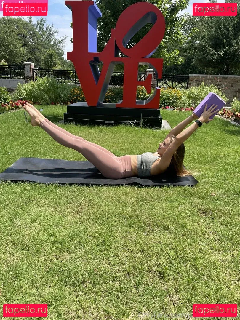 flowwithsky Onlyfans Photo Gallery 