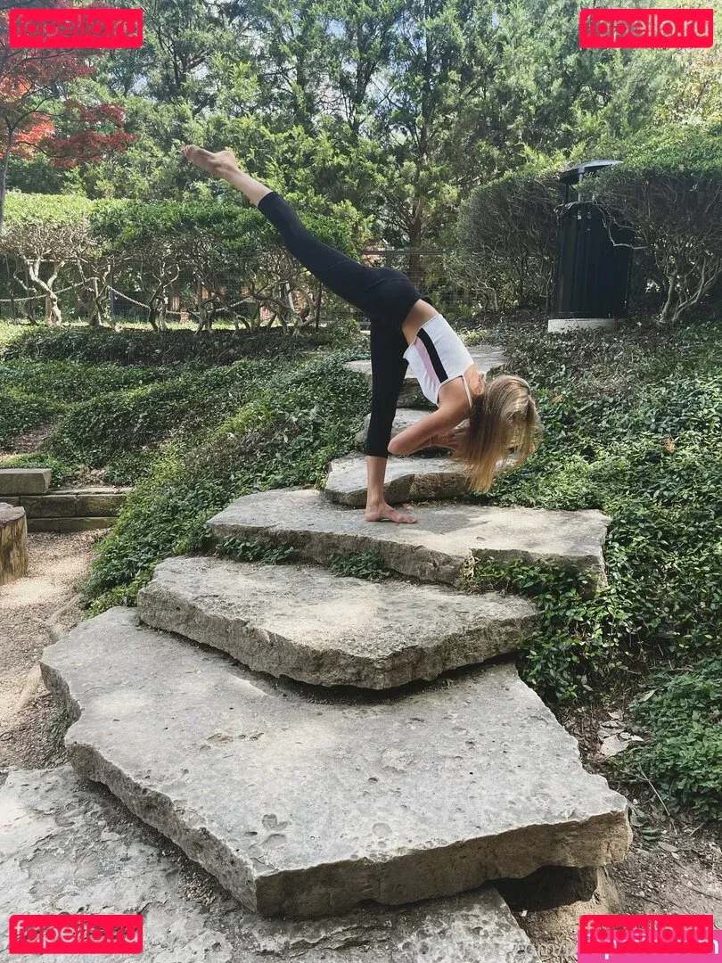 flowwithsky Onlyfans Photo Gallery 