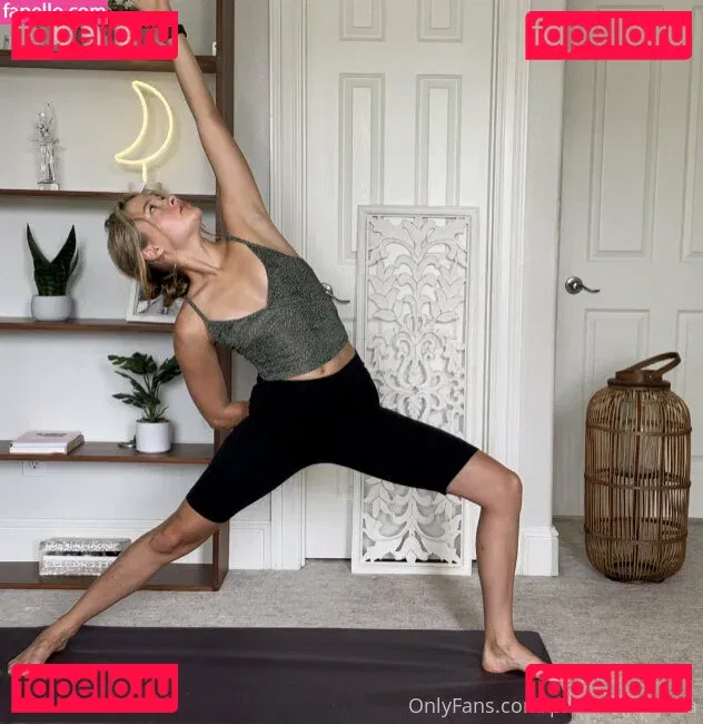 flowwithsky Onlyfans Photo Gallery 