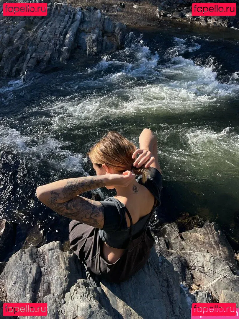 flowwithsky Onlyfans Photo Gallery 