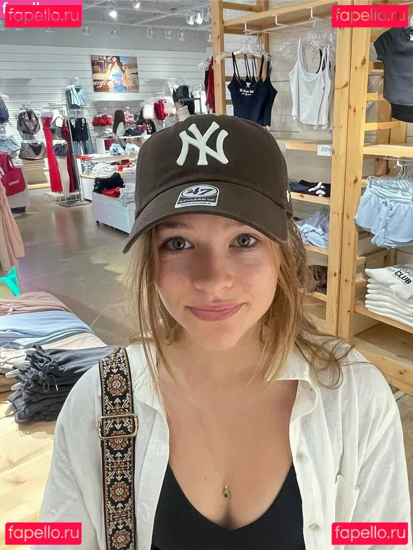 flowwithsky Onlyfans Photo Gallery 