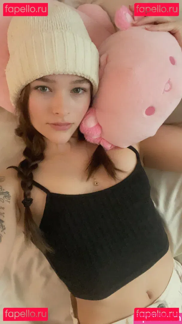 flowwithsky Onlyfans Photo Gallery 